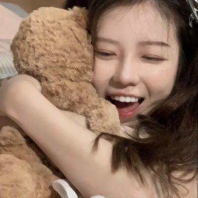 一个人 海报